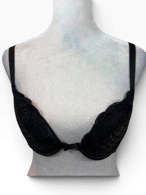 Ladies WonderBra Black Lace Lightly Padded Size 34B